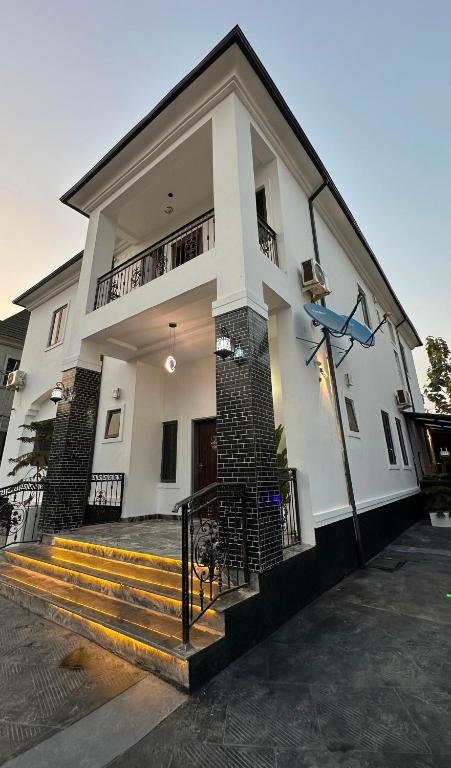 The White Residence, Jabi, Abuja