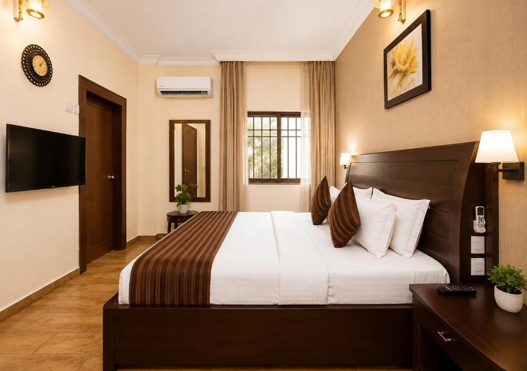 Standard King Room