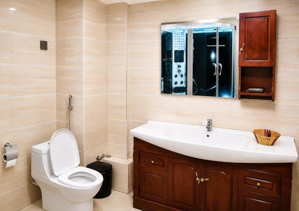 Standard King Room