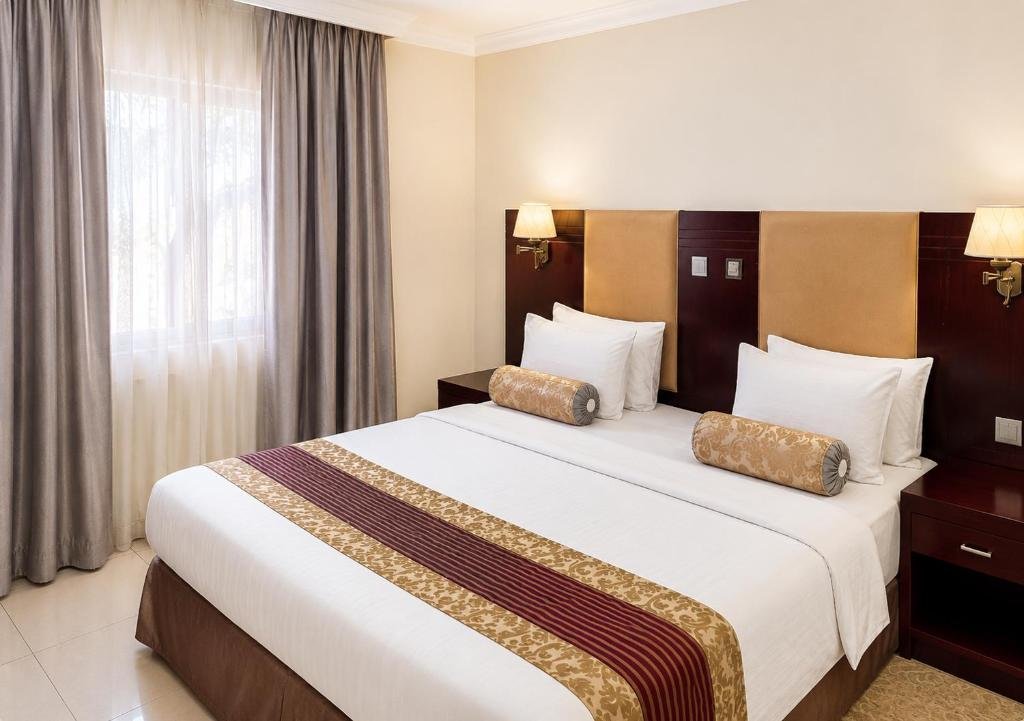 Superior King Room