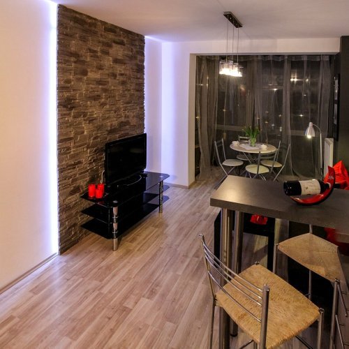 Peace Luxury Hotel and Apartments