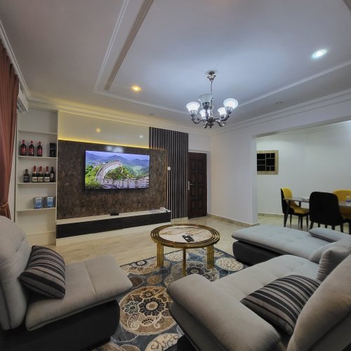 King AD Luxury Apartments